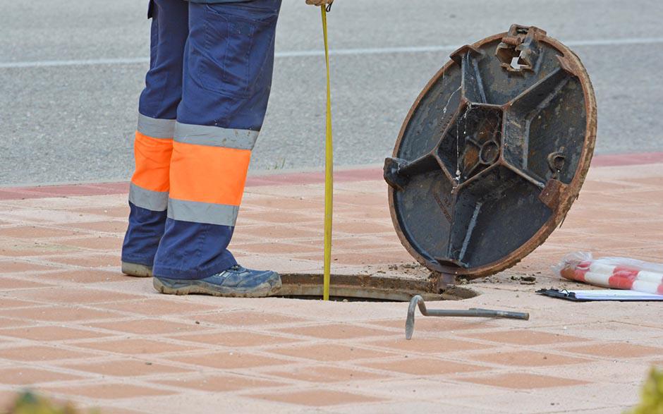 comment déboucher une douche Saint-Gratien